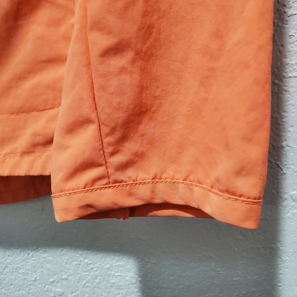 Eddie Bauer Women's Wind/Rain Jacket - Picture 6 of 8